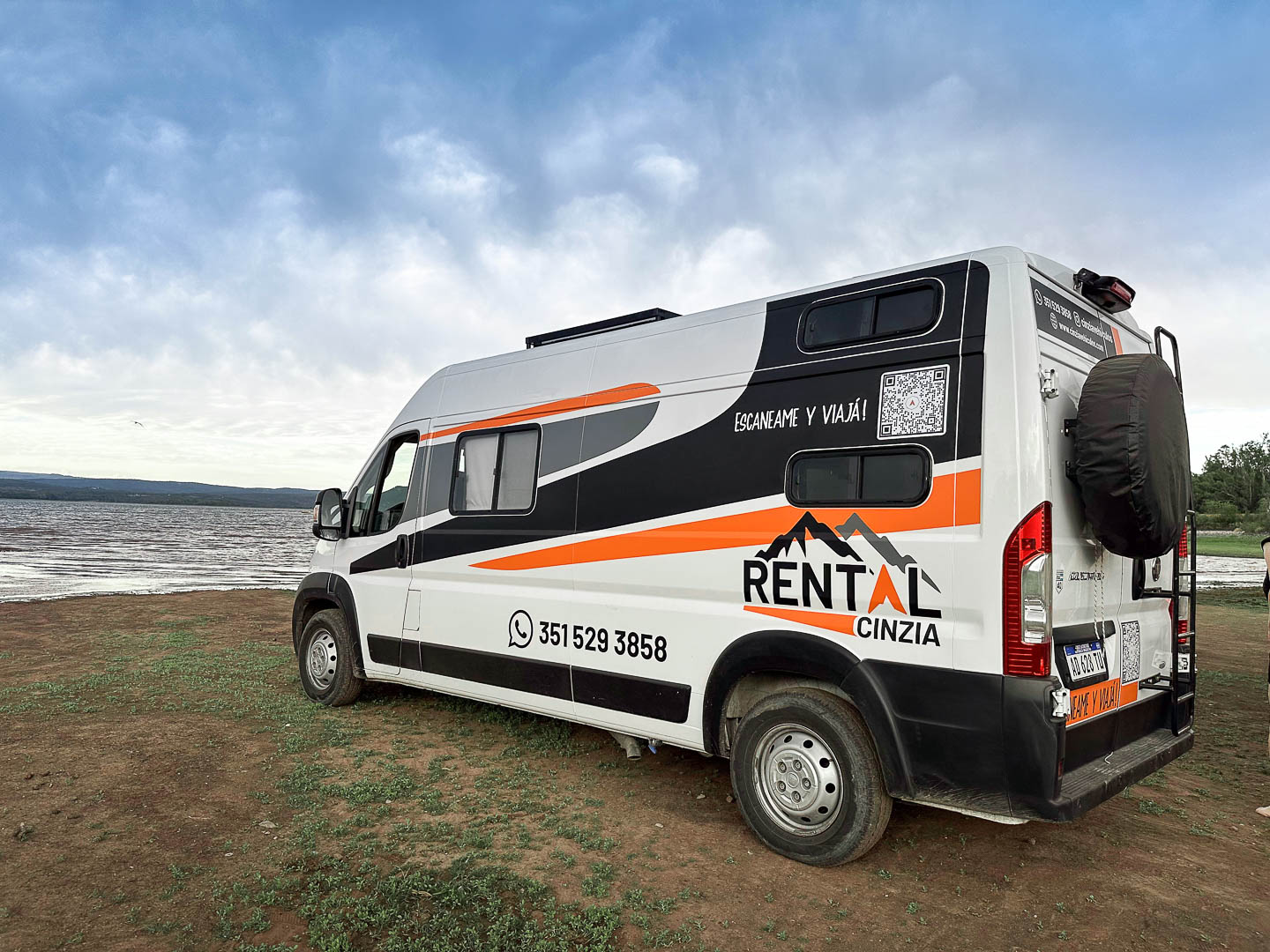 Motorhome Furgon 4 Personas. 08
