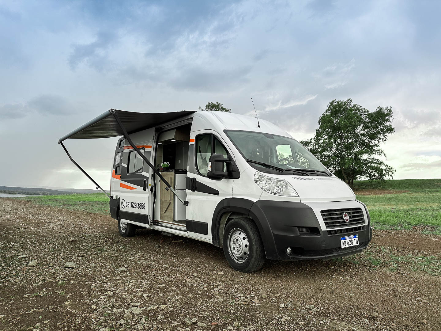 Motorhome Furgon 4 Personas. 08