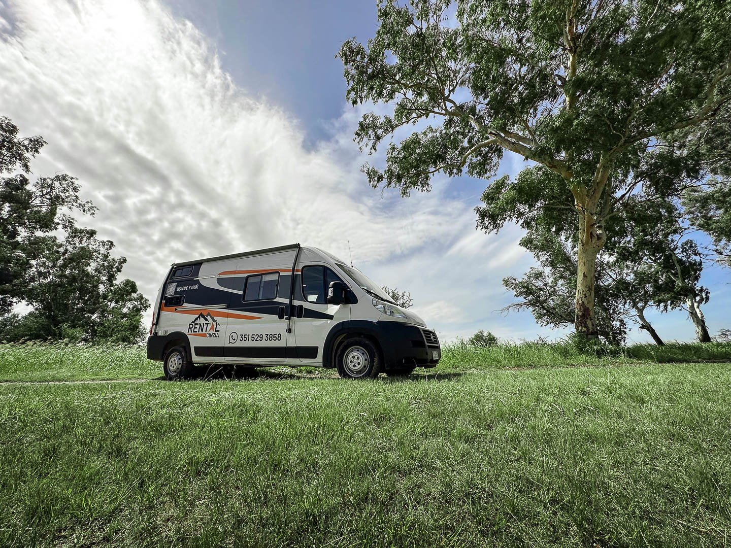 Motorhome Furgon 4 Personas. 08