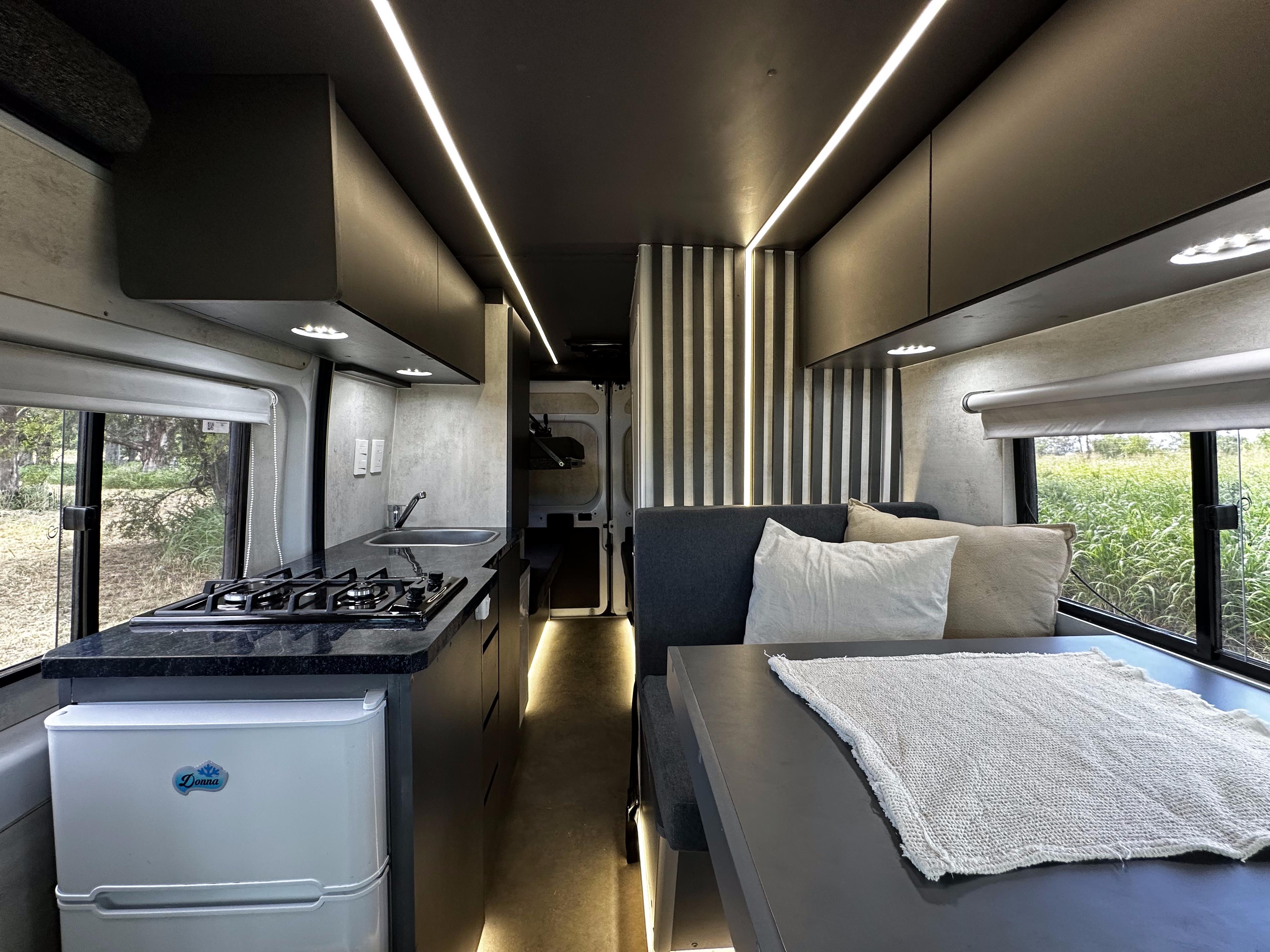 Motorhome Furgón 2/4 Personas