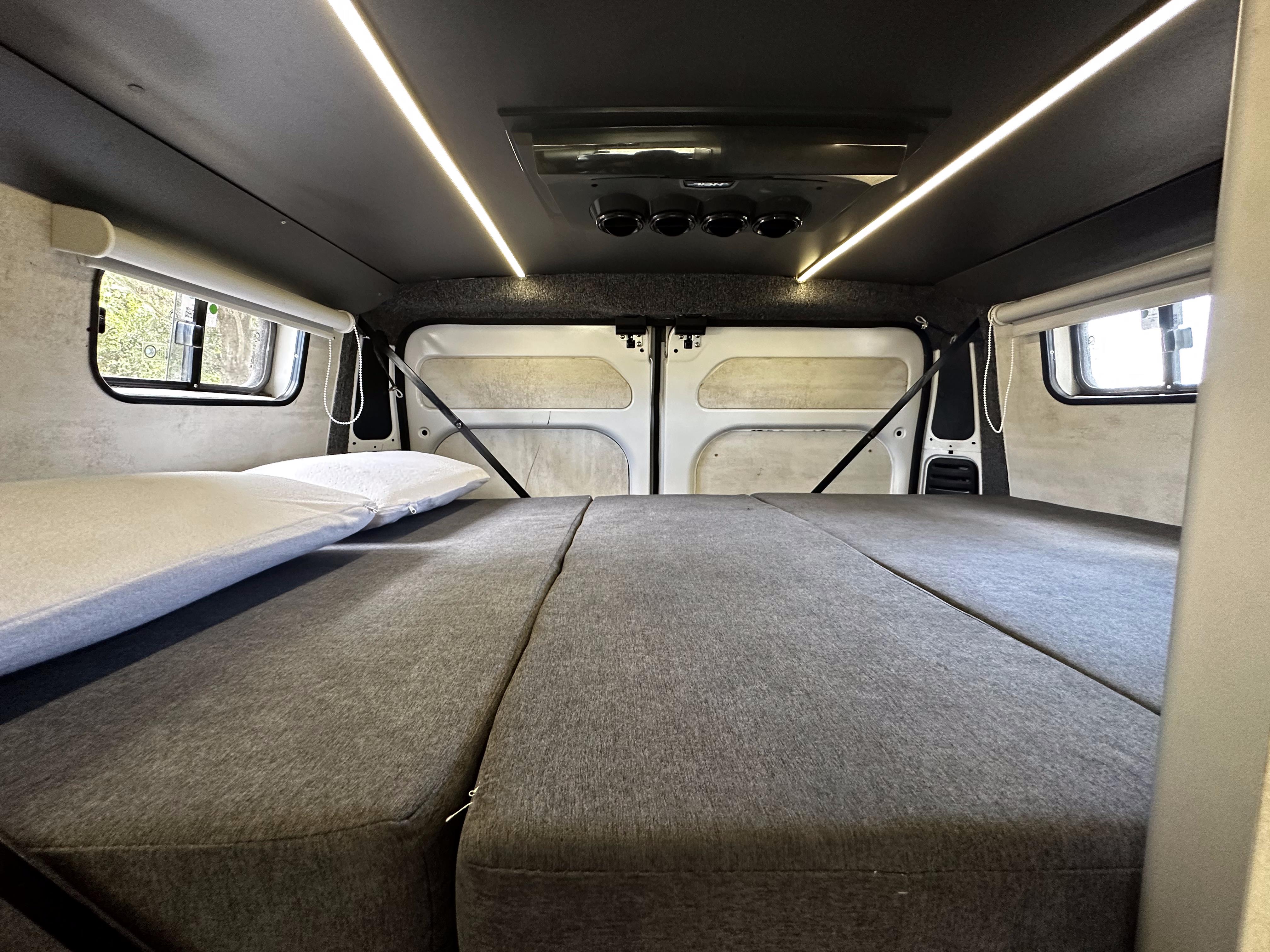 Motorhome Furgón 2/4 Personas